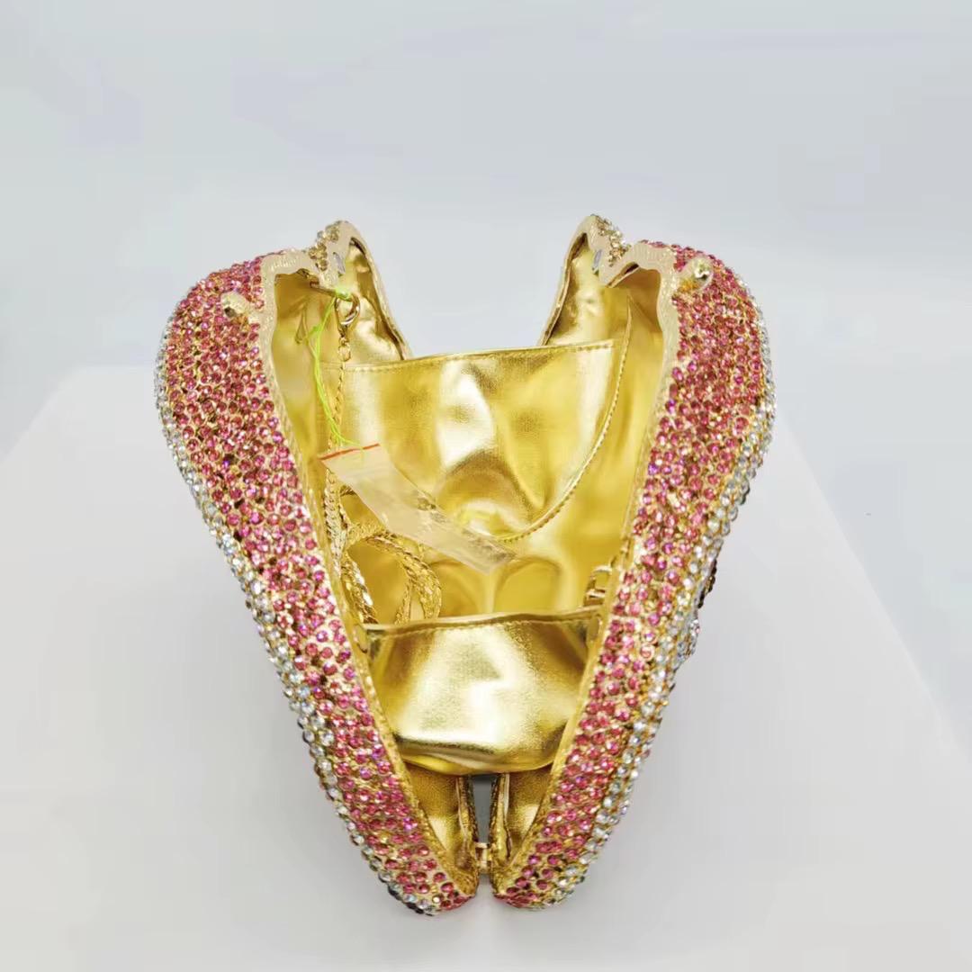 The Luxe Sparkling Seashell Clutch