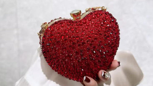 Radiant Heart Clutch – Luxury Statement Bag